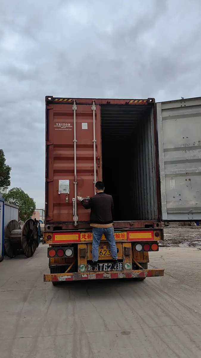 Packing & Loading Record 12