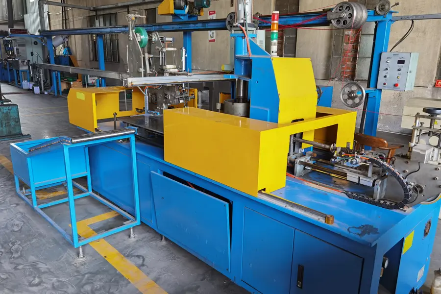 Automatic forming production equipment